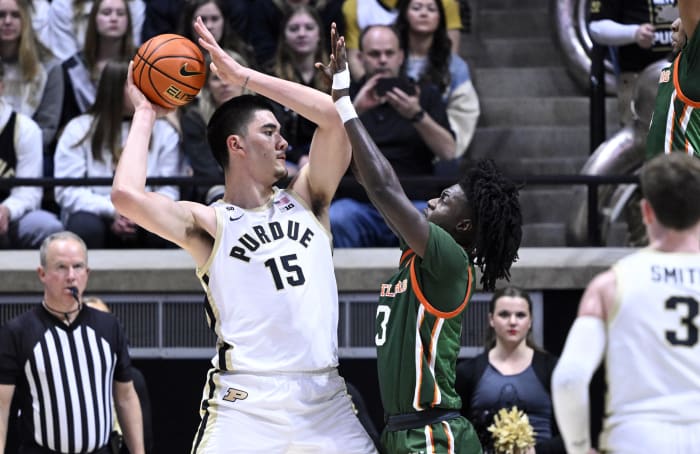 zach edey vs florida a&m
